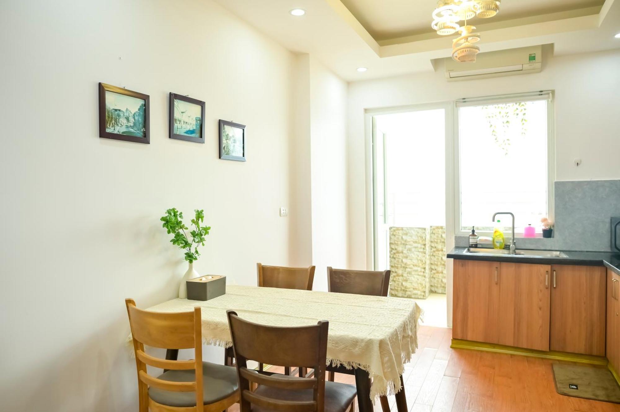 Song - Seaside Retreat Apartment