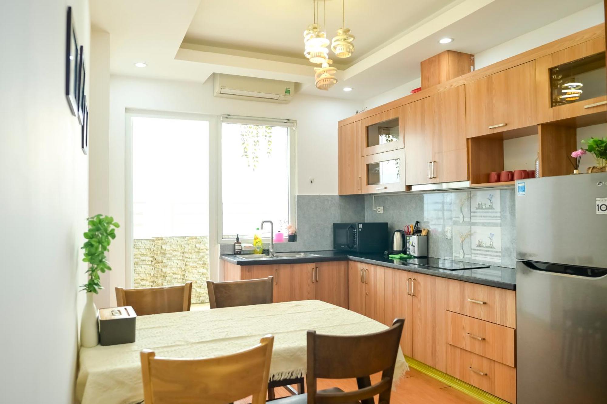 Apartment Song - Seaside Retreat *